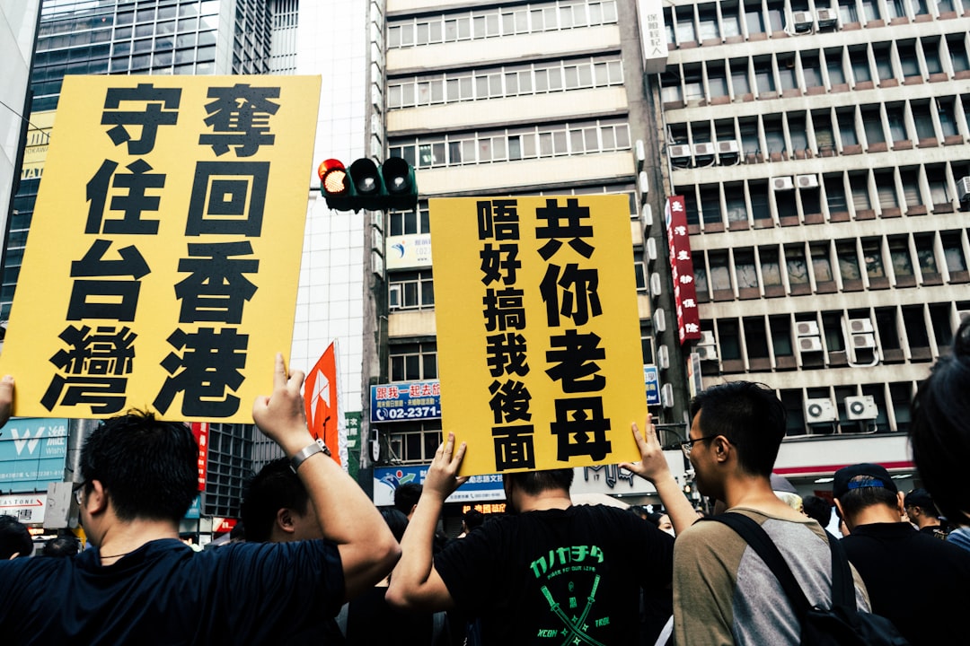 LIC Employees Protest Against 100% FDI in Insurance Sector